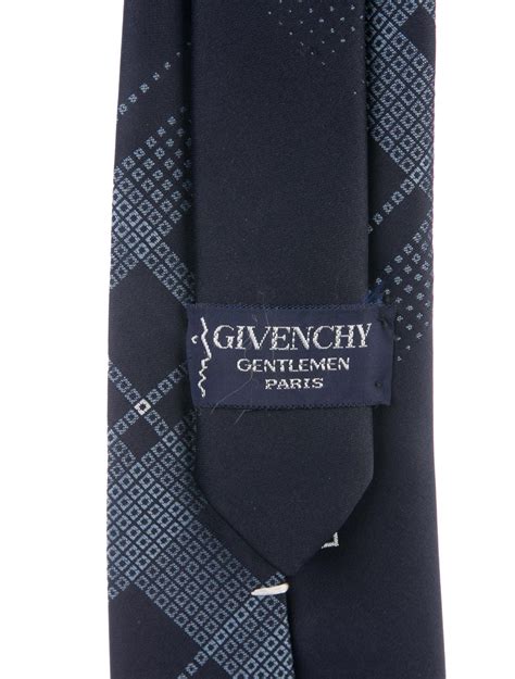 givenchy silk tie.